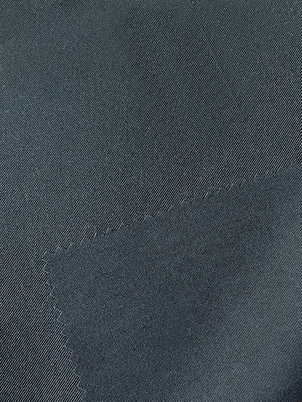 TR SUITING AH-62722 72%T+28%R Předčí ostatní přírodní a syntetická vlákna TR SUITING AH-62722 72%T+28%R Předčí ostatní přírodní a syntetická vlákna